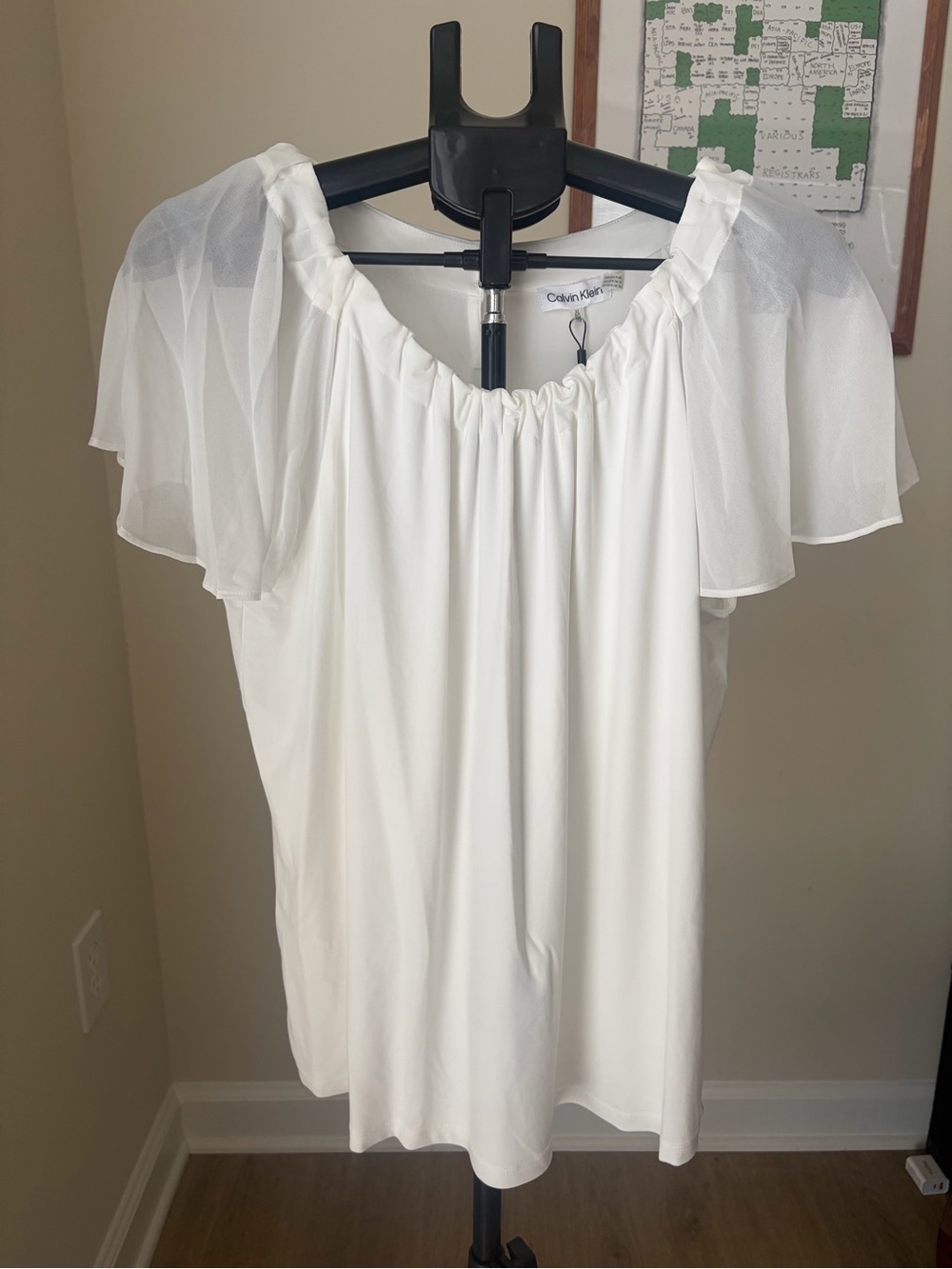 NWT Calvin Klein Ivory Sheer Sleeve Button Detail Top Sz XL